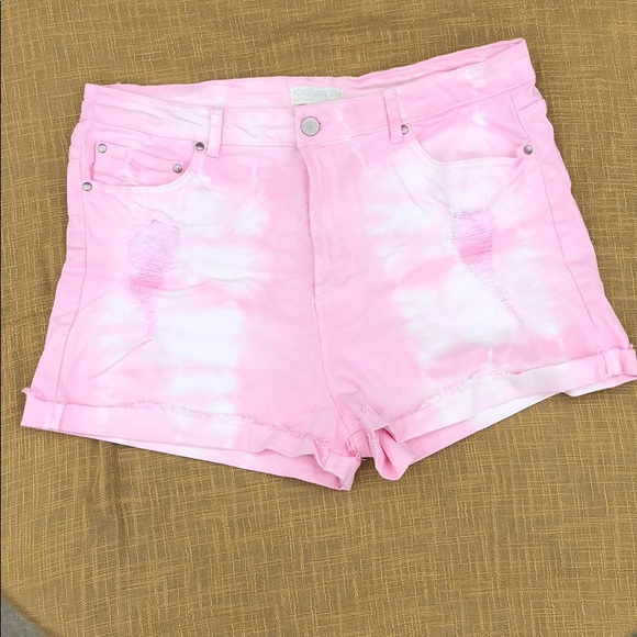 Forever 21 Pants - Newt shorts